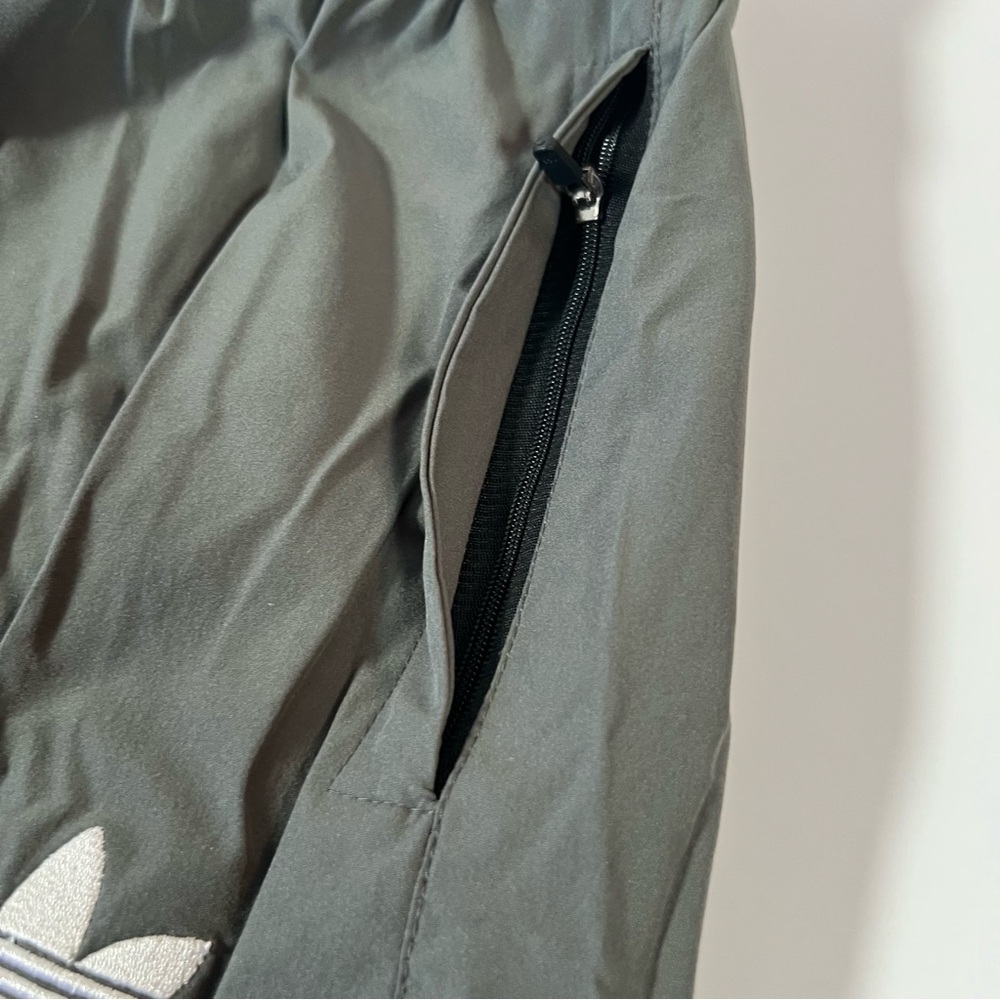 Adidas Originals Gray Track Pants Windbreaker Joggers Size L - Picture 12 of 12